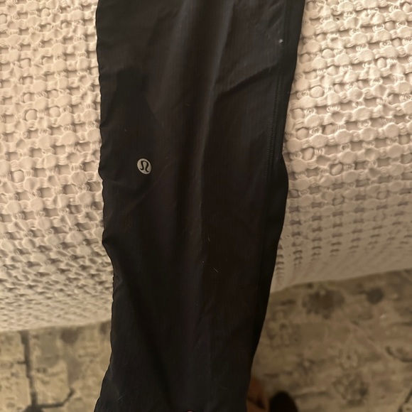 Lulu lemon Dance Studio Mid-Rise Cropped Pant size 4 - Picture 6 of 6